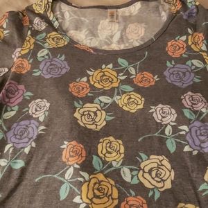 Nwot Lularoe classic size Small